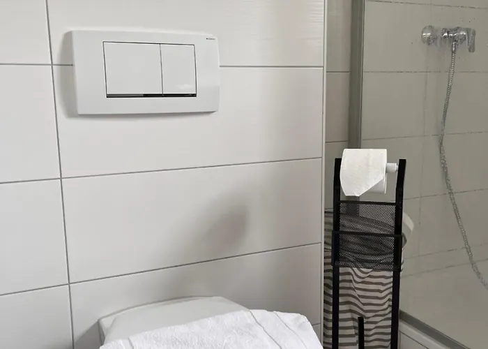 Am Klinikum, Naehe Europa Park Und Strasbourg, Zentrumsnah Appartement